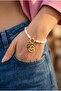 سوار من الخرز والسحر بتصميم "الكونسولبة الجديدة"