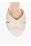 صنادل نسائية بكعب ستيليتو مطبوعة بنقشة مونوغرام - 7