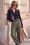 Siyah Düz Fitted Kaçık Yaka Crop/Kısa Pamuklu Kaşkorse Örme Bluz TWOAW27BZ00072