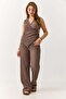 Women's Buckle Detailed Wrinkled Suit Set in Light Brown - 2