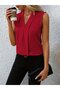 Women's Sleeveless V-Neck Janjan Crepe Blouse