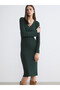 Esvab • Modern & Distinctive V-Fitted Ribbed Knit Dress - 2