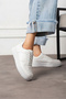 Casual Women's White Sneakers Lace-Up Lightweight Thick-Soled Breathable Walking Sneakers 1004 - 2