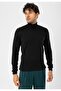 Basic Turtleneck Sweater - 5