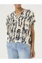 Blouse, cream