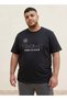 One Piece Plus Crew Neck Short Sleeves T-shirt