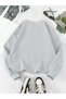 Women's Gray Still Lip Print Crew Neck Oversize Sweatshirt - 2