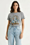 Women's Embossed Floral Appliqué Lettering Printed Basic Gray T-Shirt - 4