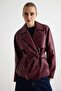 Bordo Kemerli Suni Deri Kruvaze Kapama Oversize Kısa Trençkot TWOAW27TR00009 - 3