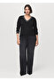 Contrast V-Neck Sweater - 8