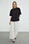Transparent Butterfly Embroidered Oversize T-Shirt - 4