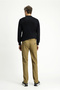 بنطلون قماش ليكرا / تشينو بقصة قياسية وتصميم منتظم - 4