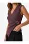 Slim Fit Wrinkled Fabric Textured Double-Breasted Sleeveless Blouse with Metal Accessories - 4