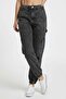 Women Regular Fit Washed Non Stretchable Cargo Jeans, Black