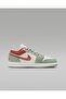 حذاء رياضي كاجوال من طراز Air Jordan 1 Low - 4