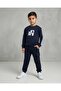 Boy's Seasonal Compact Cotton 2 Thread 6-7-8-9-10 Years Old Top and Bottom Tracksuit Set - 3