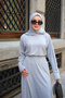 طقم نسائي من القطن الممشط مع شال باللون الرمادي - 3