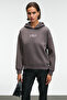 Yanmesa women's oversize print and embroidery detailed long sleeve hooded anthracite sweatshirt - 2