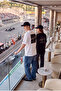 تي شيرت مطبوع كبير الحجم للجنسين F1 باللون الأبيض - 5