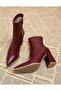 Women's Zippered Pointed Toe Metal Detailed Heeled Boots