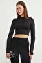 Basic Crew Neck Finger-Loop Crop Blouse