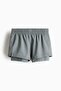 Double-layered running shorts with DryMove™