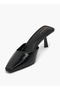 Women Flared Heel Shoes - 4