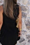 Black Crew Neck Zero Sleeve Dress - 4