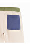 مجموعة ملابس رياضية للأولاد بألوان متباينة - 6