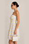 Cream Daisy Daisy Embroidered Dress |   Vmd2712 - 3