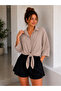 Low-sleeved oversize crop shirt with tie detail, linen blend - 5
