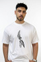 تي شيرت أبيض كبير الحجم مطبوع بتصميم ملاك مجنح