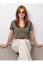 32847 تي شيرت بياقة على شكل حرف V من مزيج الليوسل - كاكي - 3