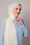 شال فاخر من الألماس اللامع باللون البيج الفاتح