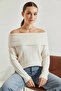 Women's Degaje Collar Cream Sweater - 4