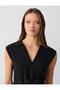 Black Straight Cut V-Neck Line Pattern Knitted Blouse - 5