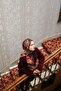 Amore Ivy Pattern Shawl - Burgundy-Black - 2