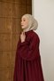 فستان ذو ياقة مطرزة وتفاصيل مميزة - 6