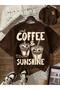 تي شيرت كبير الحجم مطبوع عليه Coffee & Sunshine مصنوع من القطن بنسبة 100% برقبة دائرية