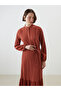 Esvab • Modern & Distinctive Stand Collar Textured Dress - 2