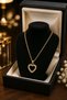 Gold Color Luxurious Heart Figured Showy Necklace - 2