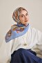 وشاح حرير تويلي بنمط أزرق سماوي 90x90