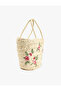 حقيبة يد من القش بتفاصيل مطرزة بالزهور ومقبض مزخرف - 3