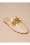 Women's Cream Patent Leather Stone Embellished Pointed Toe Slip-On Short Heeled Slippers with Floral Accessories - 6