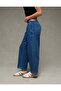 جينز فضفاض منخفض الخصر من AE Dreamy Drape Stretch سهل الارتداء - 3