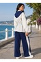 Stripe Detailed Sports Two-Piece Set - 4