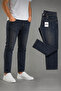 Men's Slim-Fit Jeans