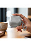 حافظة CaseOnn لسماعات Galaxy Buds 4 مع وسادة هوائية ونمط ألياف الكربون باللون الرمادي