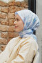 وشاح قطني مستورد بنمط روزا - 2