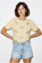 Women's Yellow Bead Stone Embroidered Dragonfly Patterned Comfortable Fit T-Shirt 2212 60283971 - 4